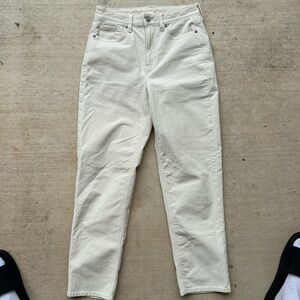 American Eagle Mom Straight Jean